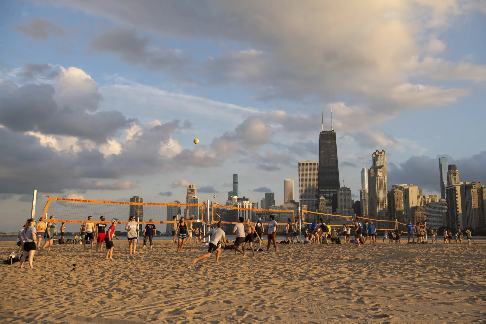 beach volleyball 